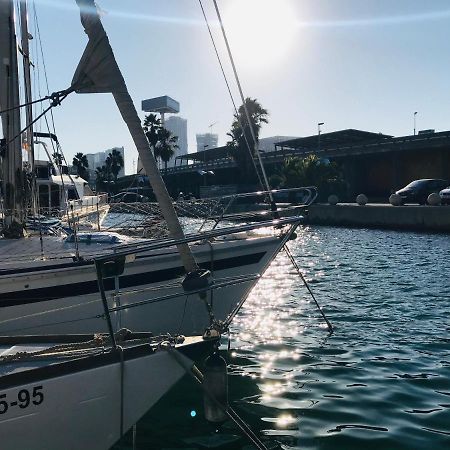Sleep & Boats Barcelona City Сант Адриа де Бесос Екстериор снимка